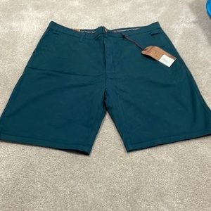 Men’s Hudson and barrow Bermuda shorts size 38